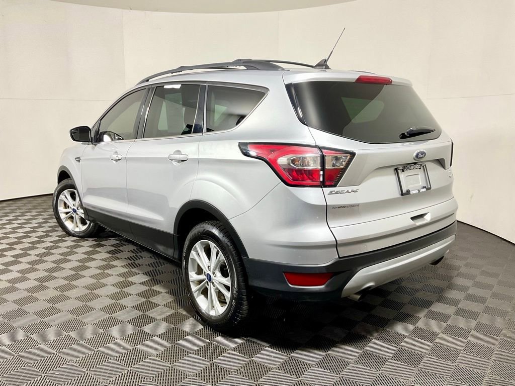 Used 2018 Ford Escape SE w/ SE Sync 3 Package image 10