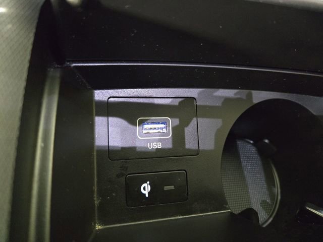 Used 2021 Hyundai Santa Fe Calligraphy image 27