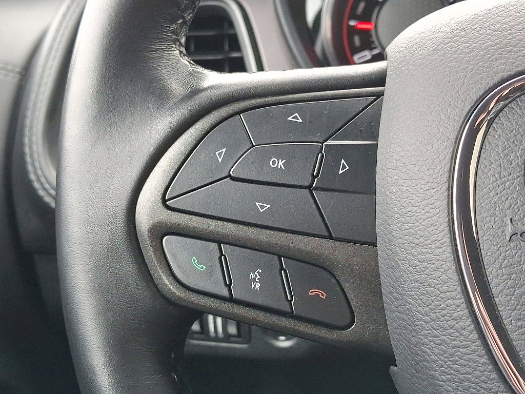 Used 2022 Dodge Challenger SXT w/ Plus Package image 17