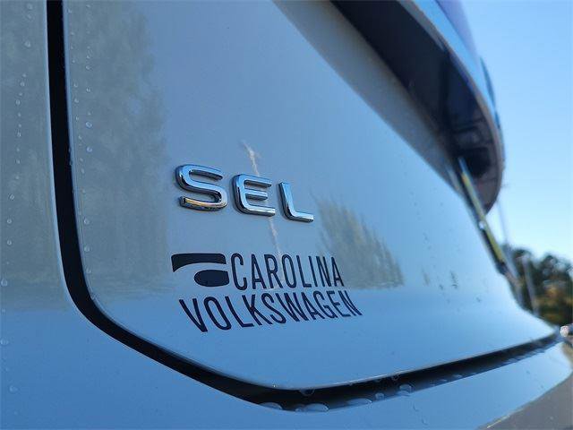 New 2026 Volkswagen Atlas Cross Sport SEL Premium R-Line image 20
