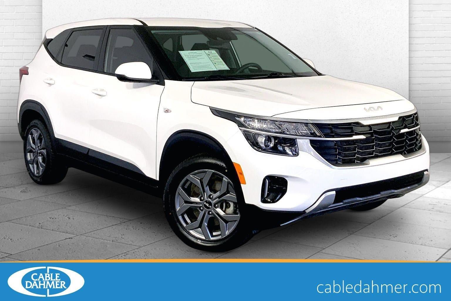 Certified 2024 Kia Seltos LX AWD/4WD image 1