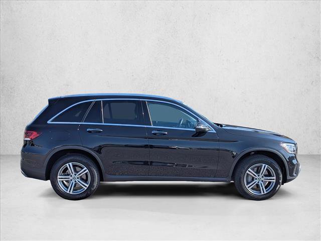 Used 2021 Mercedes-Benz GLC 300 4MATIC image 4