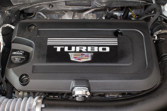 Used 2023 Cadillac XT4 Premium Luxury w/ Enhanced Visibility Package image 4