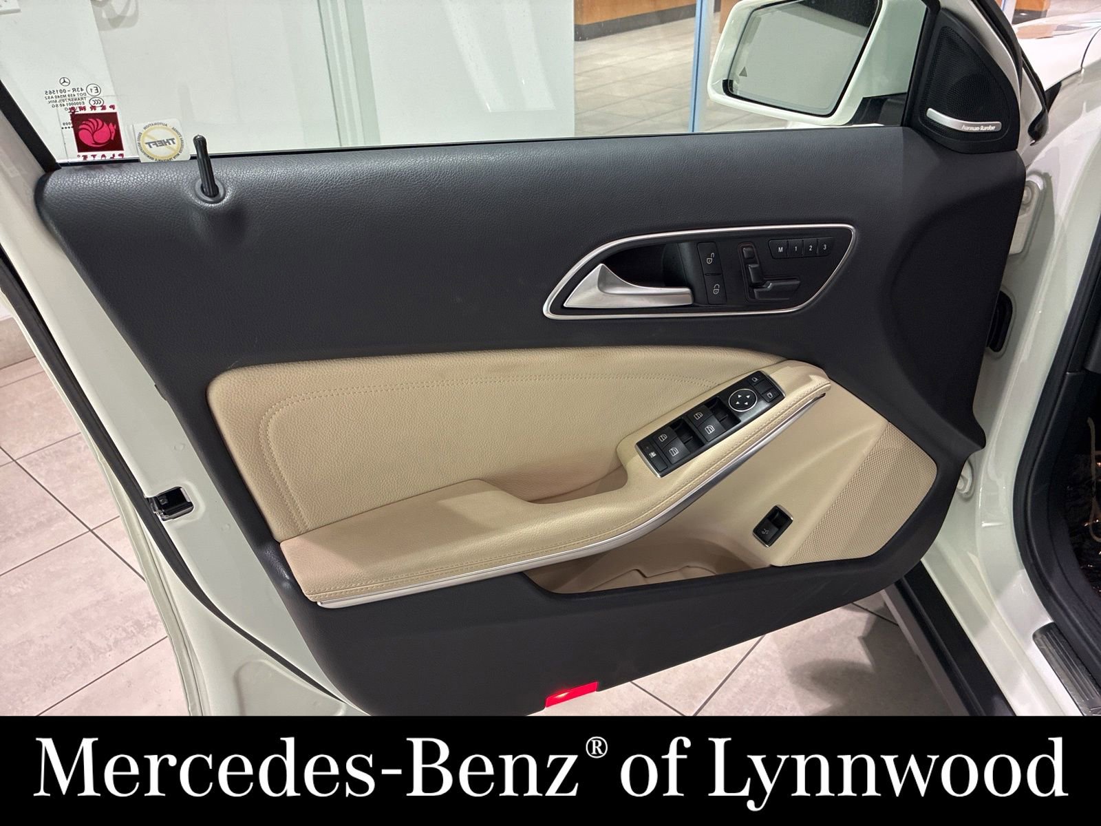 Used 2016 Mercedes-Benz GLA 250 4MATIC image 6