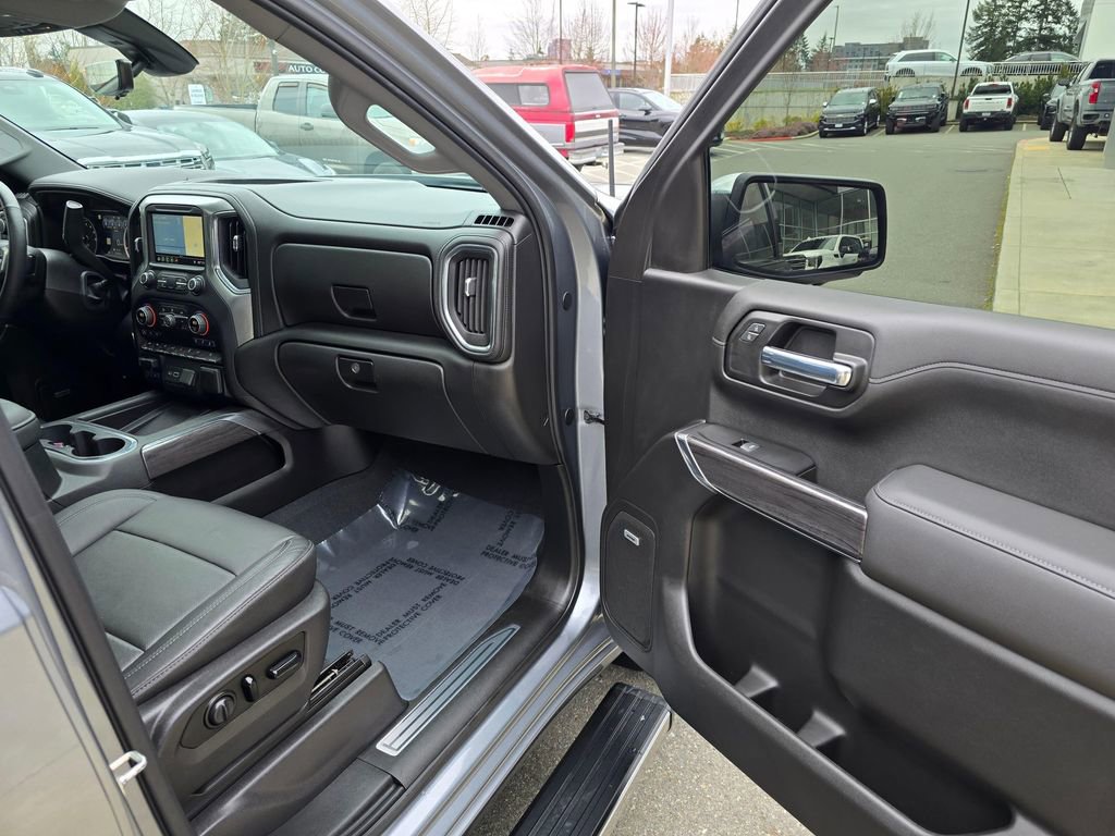 Used 2019 Chevrolet Silverado 1500 LTZ w/ LTZ Plus Package image 10