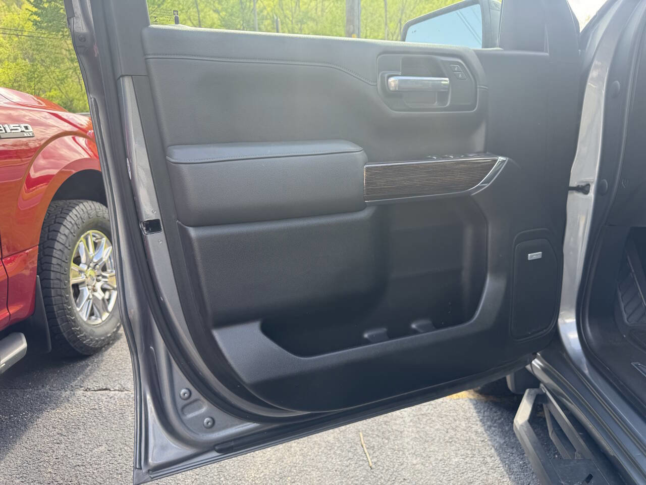 Used 2021 GMC Sierra 1500 Elevation w/ Preferred Package image 9