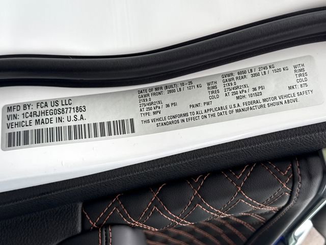 New 2025 Jeep Grand Cherokee Summit w/ Obsidian Package image 45