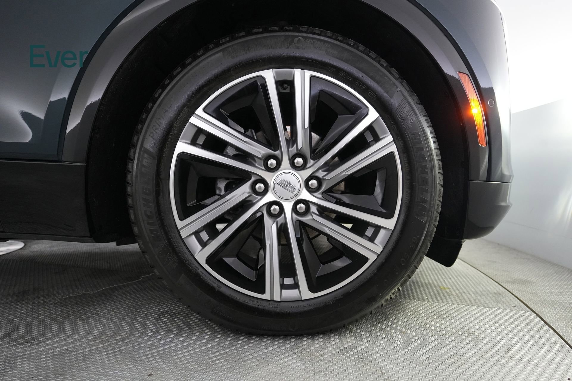 Used 2024 Cadillac Lyriq Luxury image 19