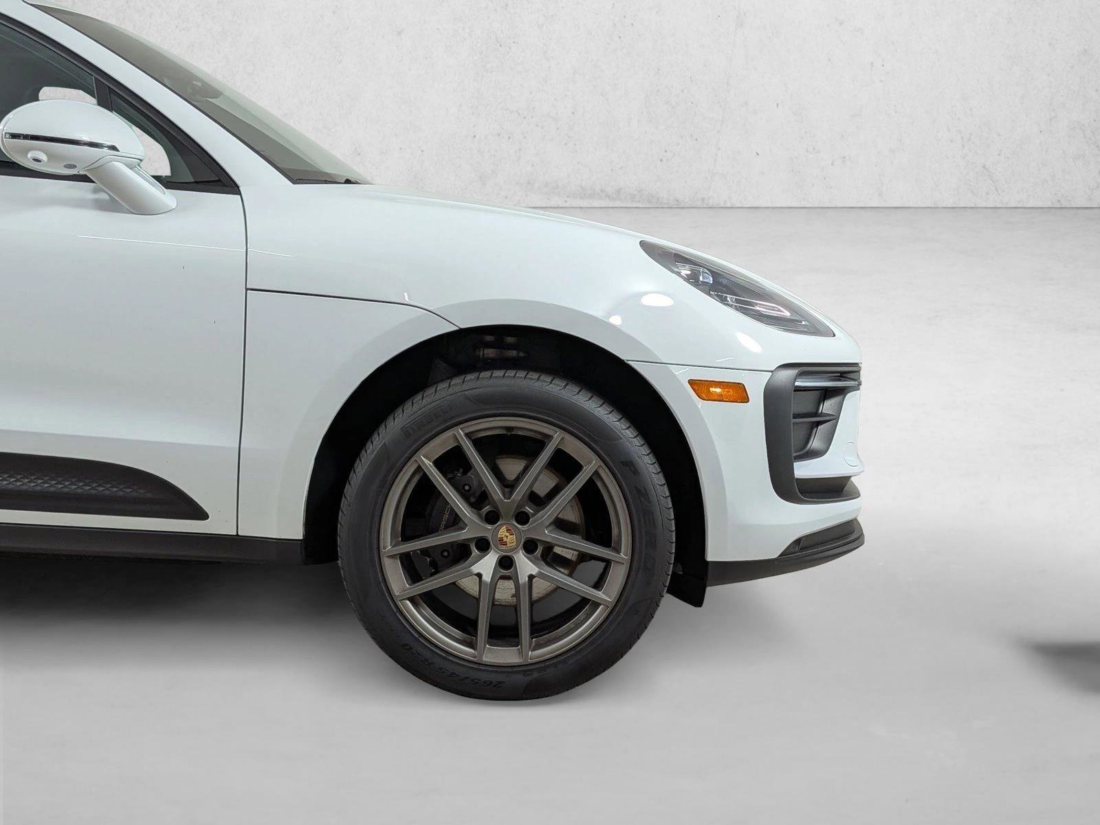 Certified 2025 Porsche Macan Turbo AWD/4WD image 10
