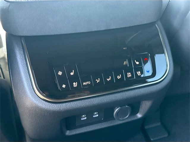 New 2026 INFINITI QX80 4WD w/ Sport Exterior Package image 21