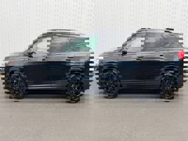 Used 2021 GMC Terrain SLE w/ Elevation Edition image 3