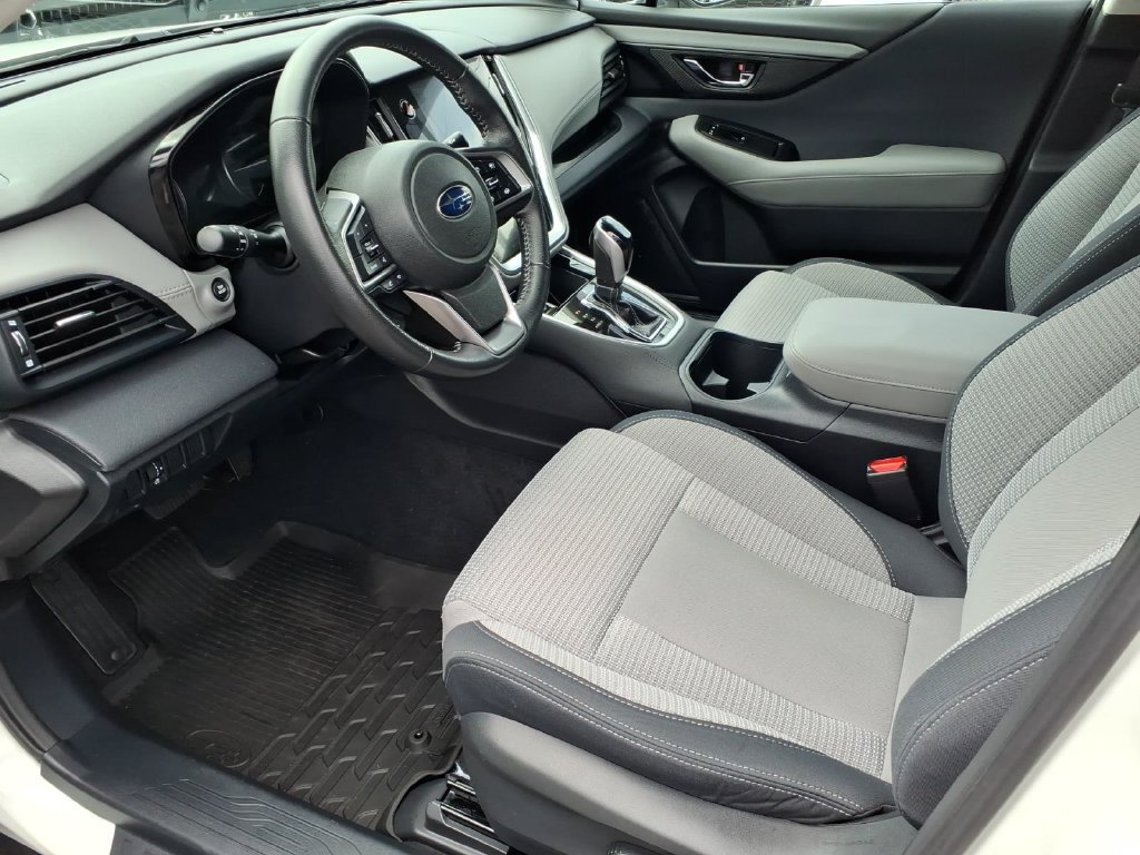 Used 2021 Subaru Outback Premium AWD/4WD image 13