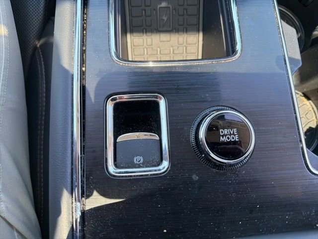 Used 2025 Lincoln Aviator Reserve w/ Equipment Group 201A AWD/4WD image 28