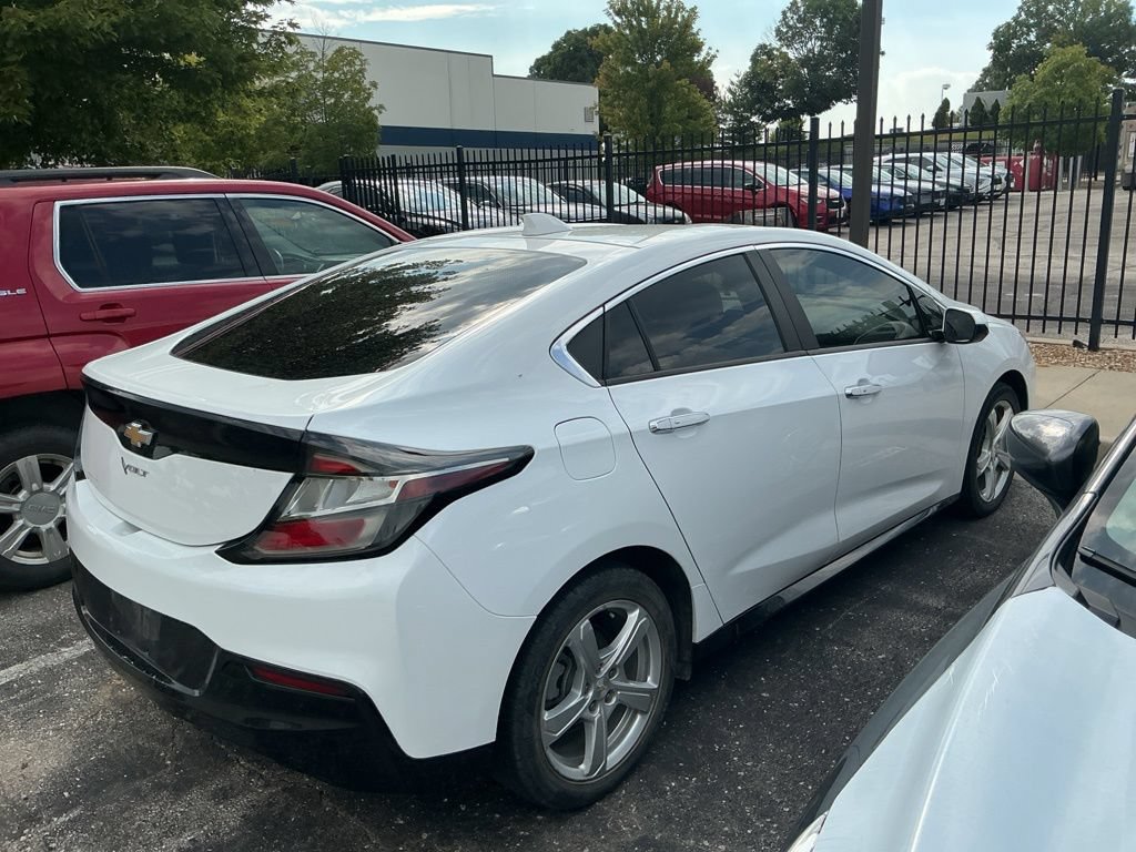 Used 2018 Chevrolet Volt LT FWD image 7