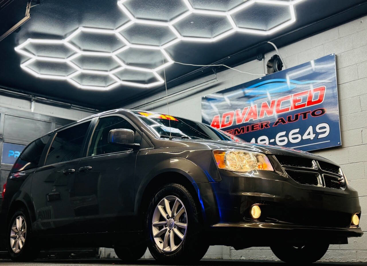 Used 2019 Dodge Grand Caravan GT FWD image 1