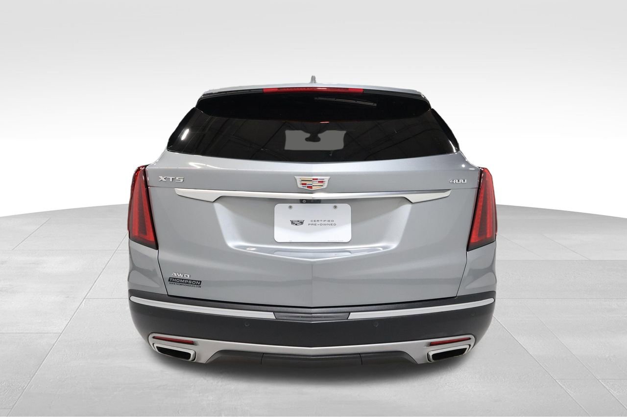 Certified 2025 Cadillac XT5 Premium Luxury w/ Technology Package AWD/4WD image 3