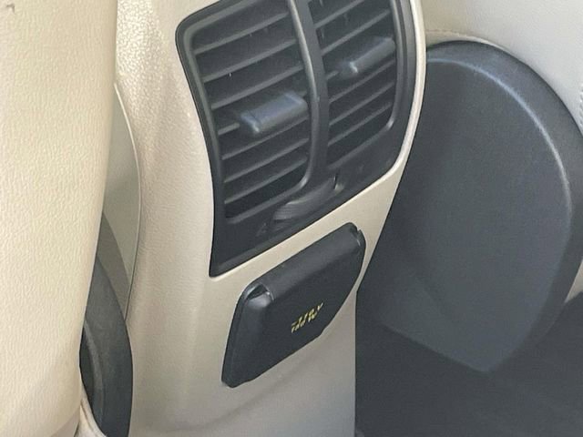 Used 2018 Ford Escape Titanium FWD image 12