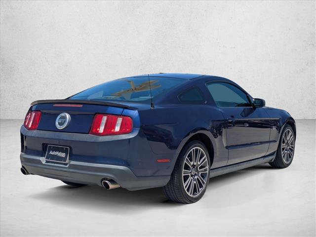 Used 2010 Ford Mustang GT Premium RWD image 5