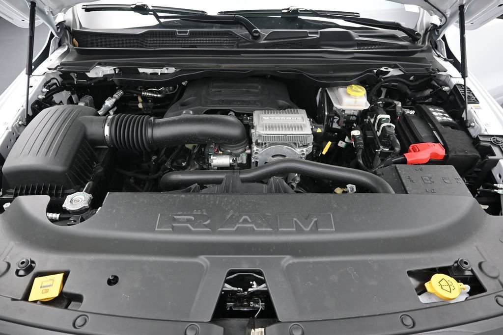Used 2026 RAM 1500 Big Horn w/ Night Edition AWD/4WD image 15