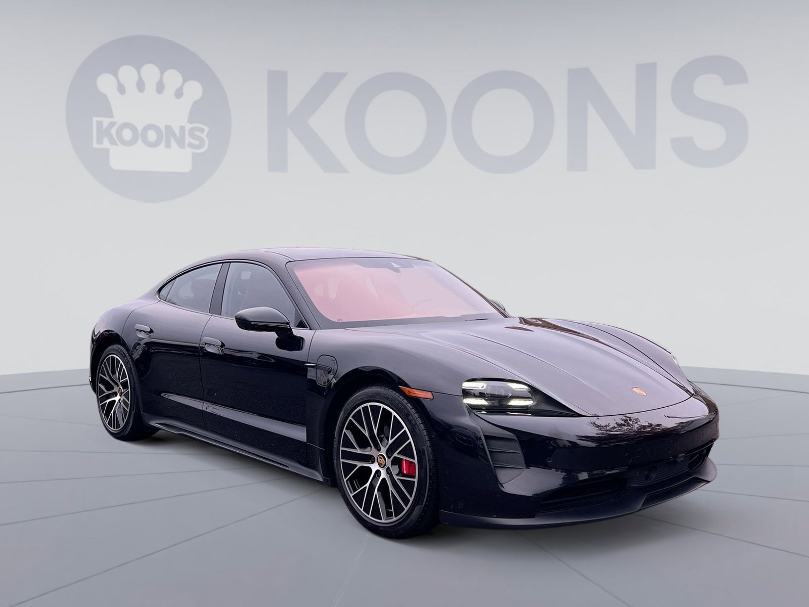 Used 2022 Porsche Taycan 4S image 10