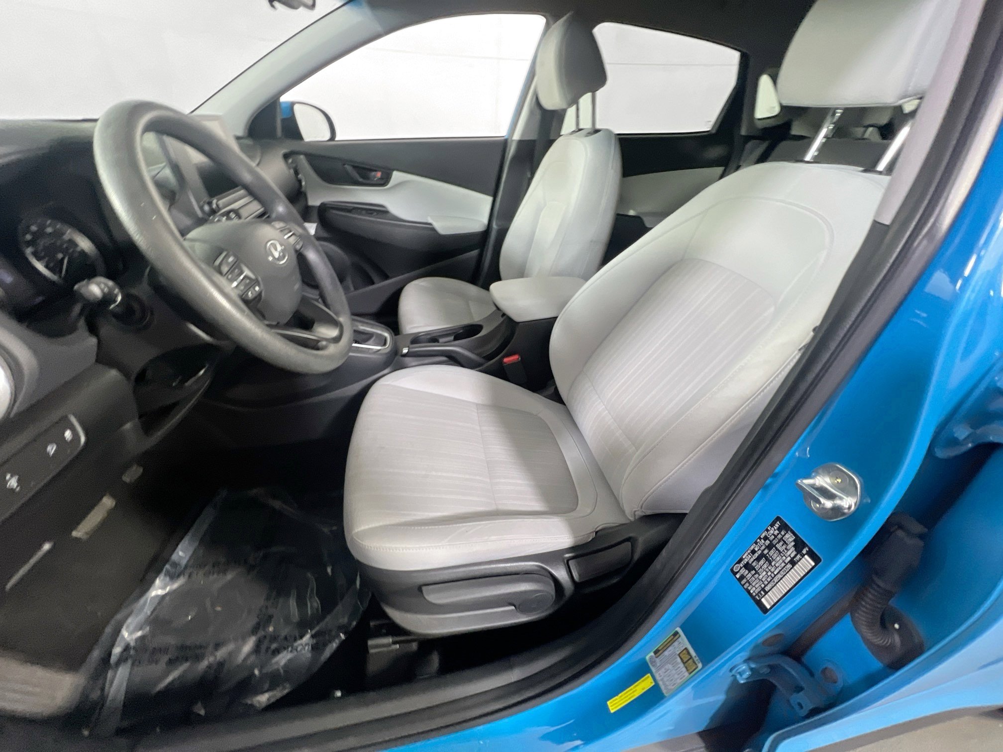 Used 2022 Hyundai Kona SEL w/ Cargo Package image 19