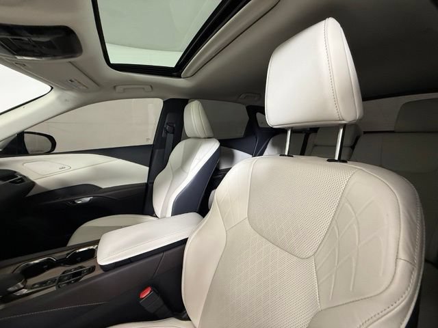 Used 2024 Lexus RX 350 w/ Accessory Package (Z1) AWD/4WD image 5