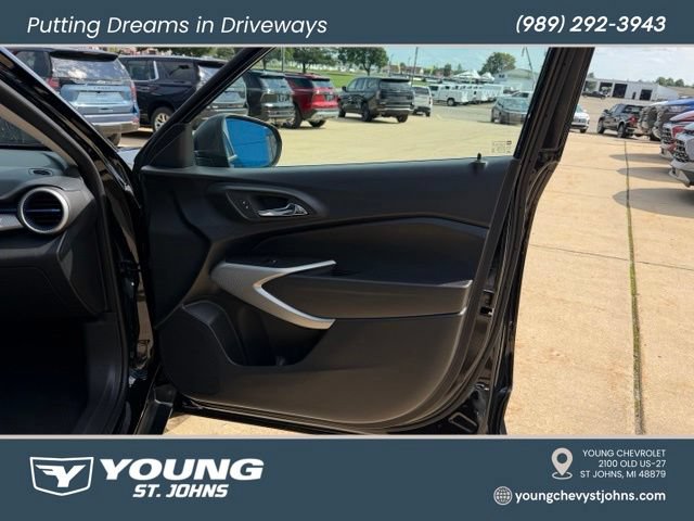 Certified 2024 Chevrolet Trax LS FWD image 32