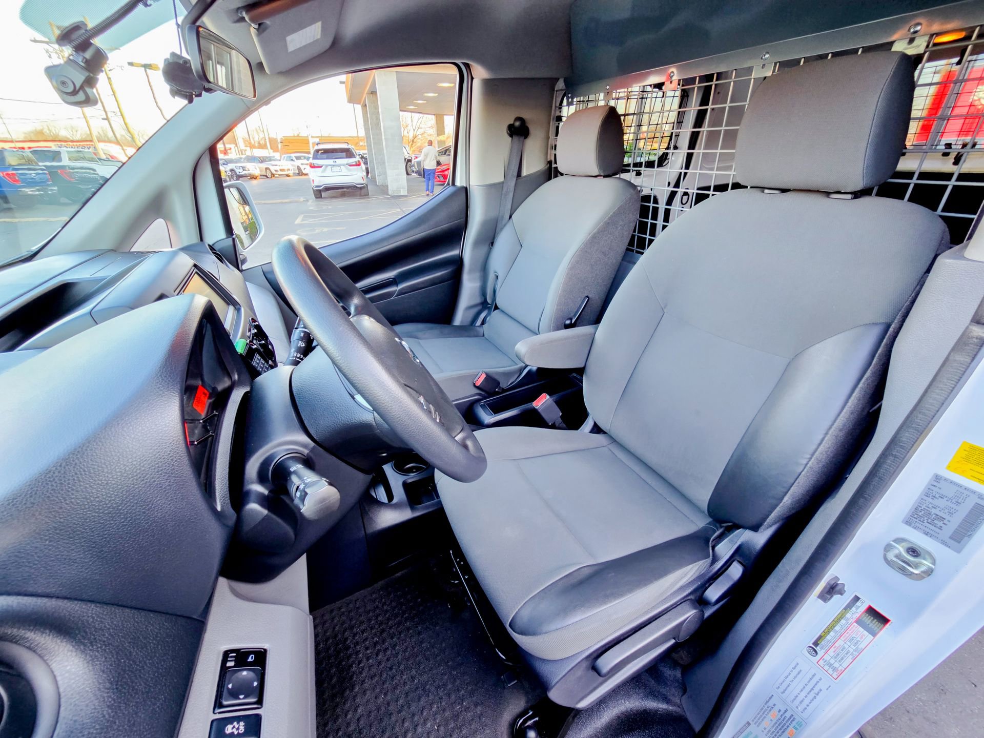 Used 2021 Nissan NV200 SV w/ Sliding Door Glass Package image 29