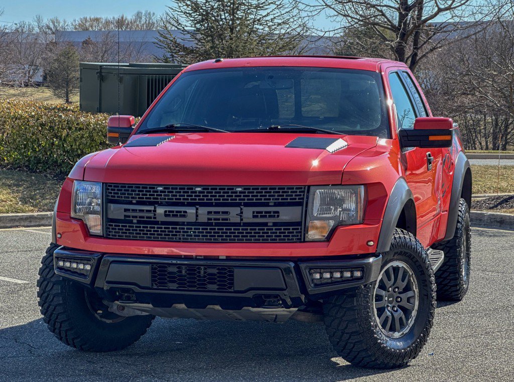 Used 2010 Ford F150 Raptor AWD/4WD image 3