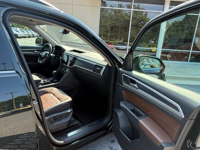 Used 2021 Volkswagen Atlas SEL Premium AWD/4WD image 21