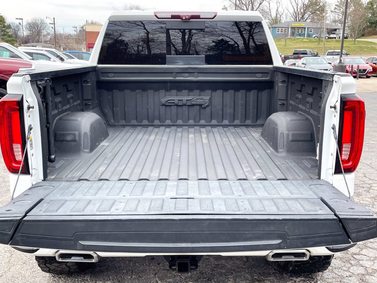 Used 2021 GMC Sierra 1500 AT4 w/ AT4 Premium Package AWD/4WD image 9