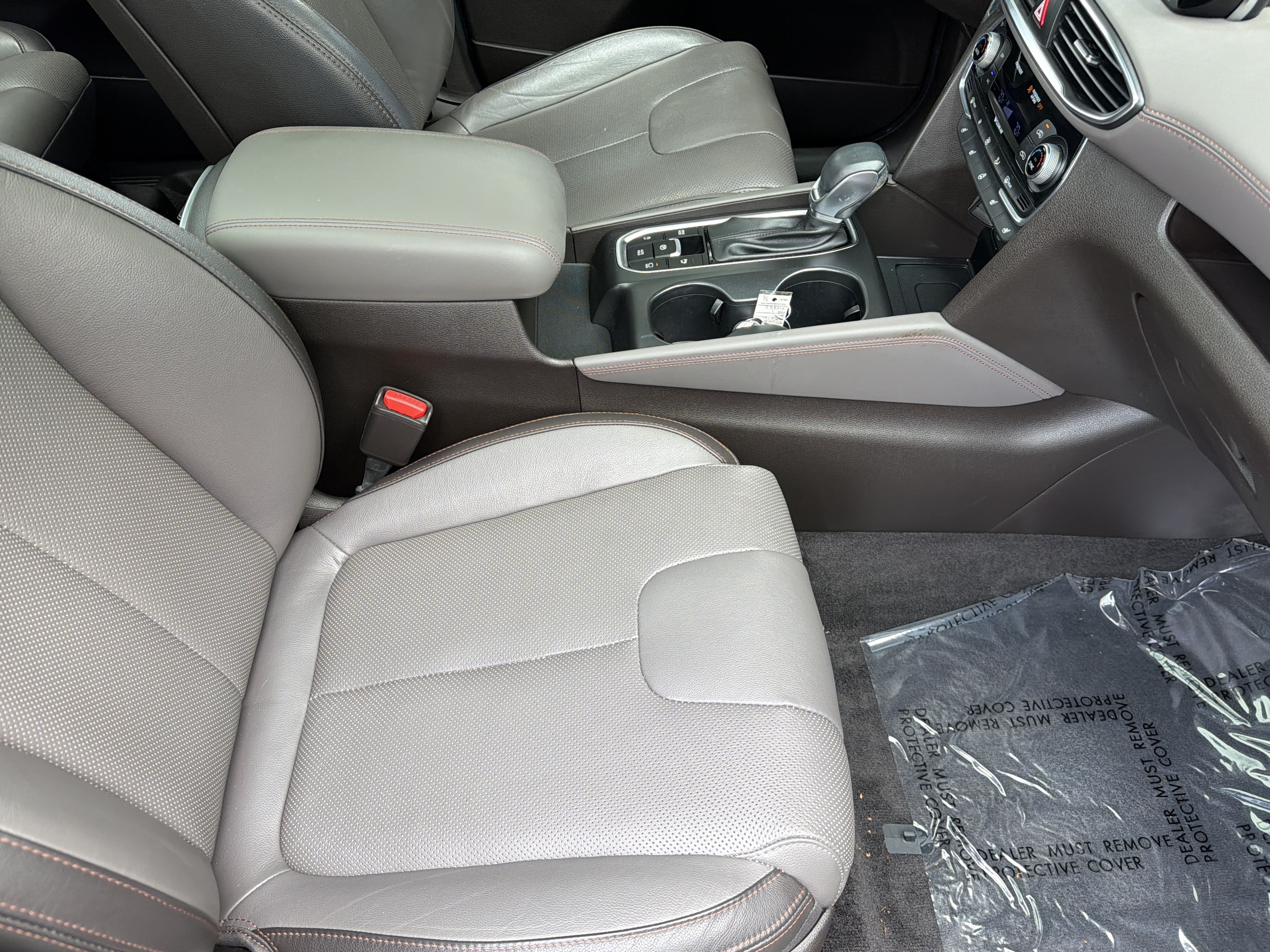 Used 2020 Hyundai Santa Fe Limited w/ Cargo Package FWD image 40