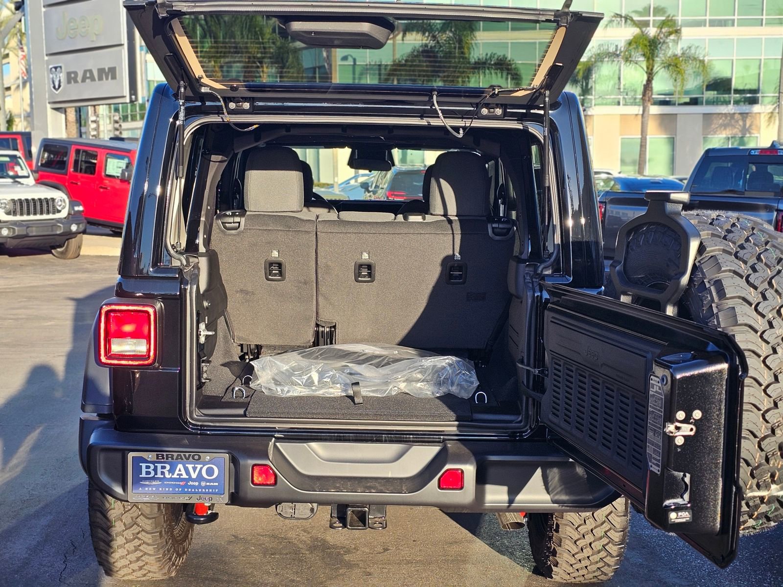 New 2026 Jeep Wrangler Unlimited Sport AWD/4WD image 7