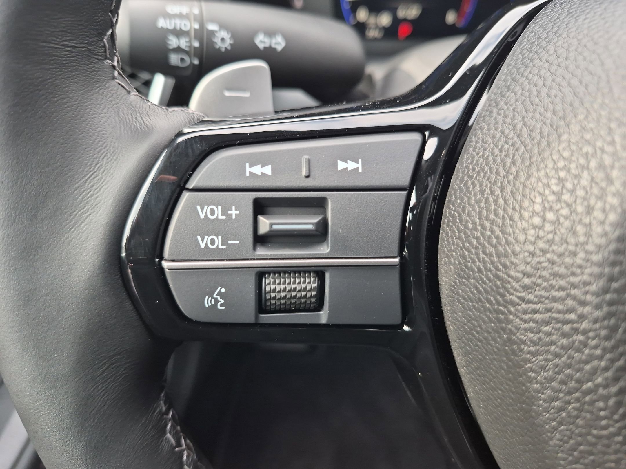 New 2026 Acura ADX FWD image 23