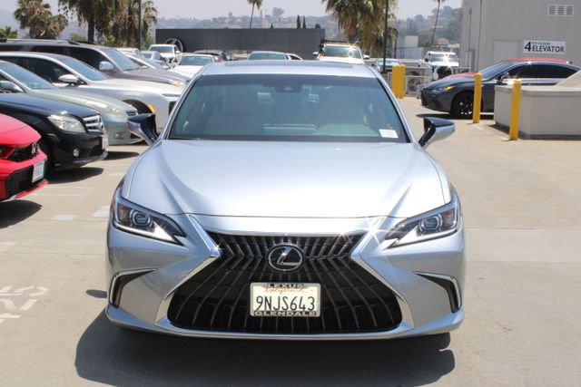 Certified 2024 Lexus ES 300h w/ Premium Package FWD image 2