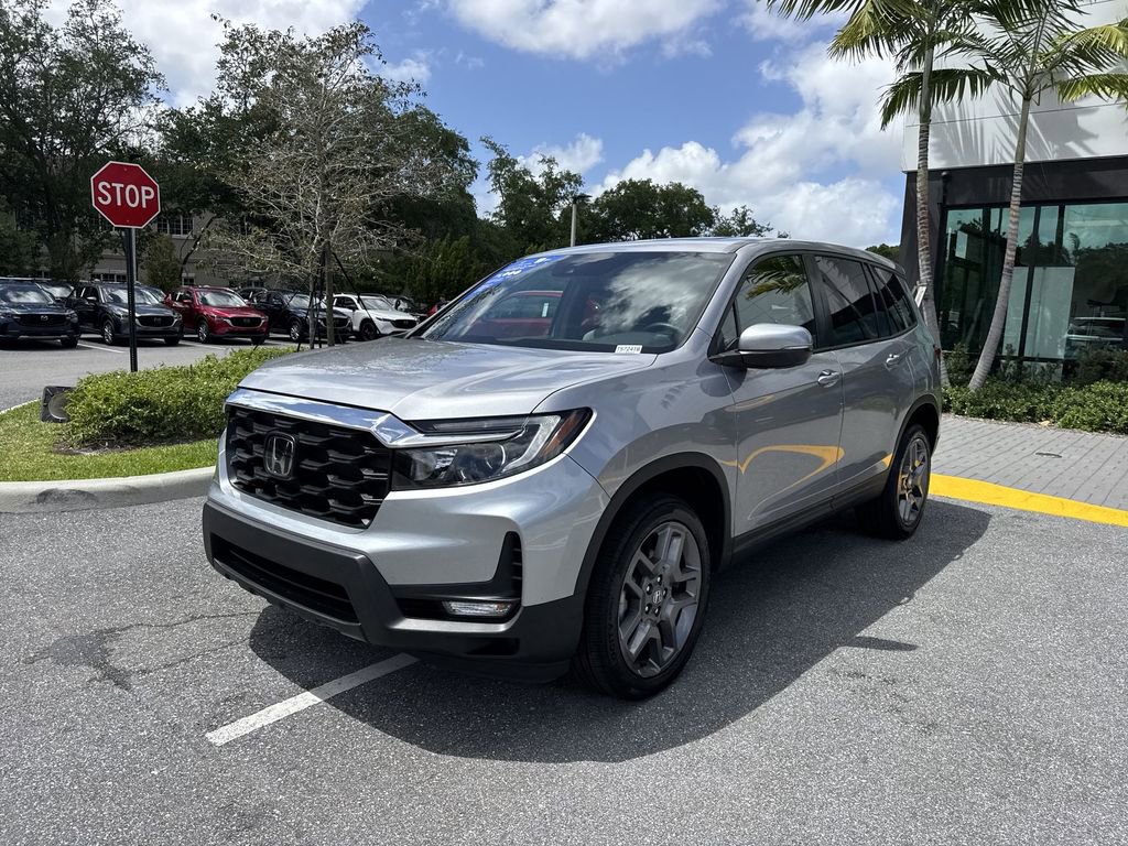 Used 2023 Honda Passport EX-L image 9