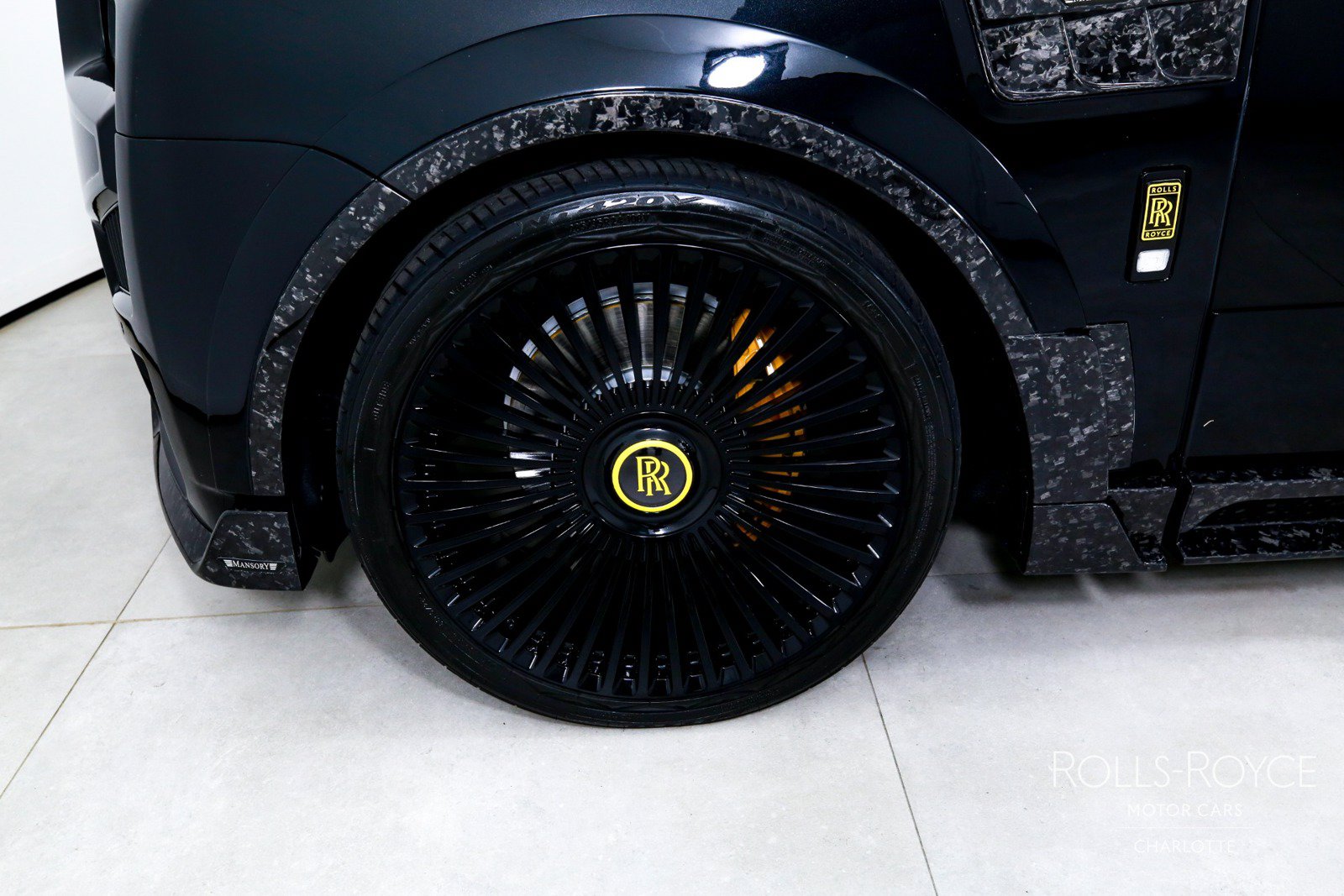 Used 2025 Rolls-Royce Cullinan AWD/4WD image 42