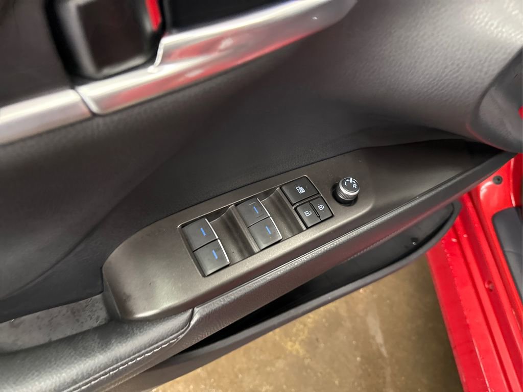 Used 2023 Toyota Camry XLE w/ Cold Weather Package image 32
