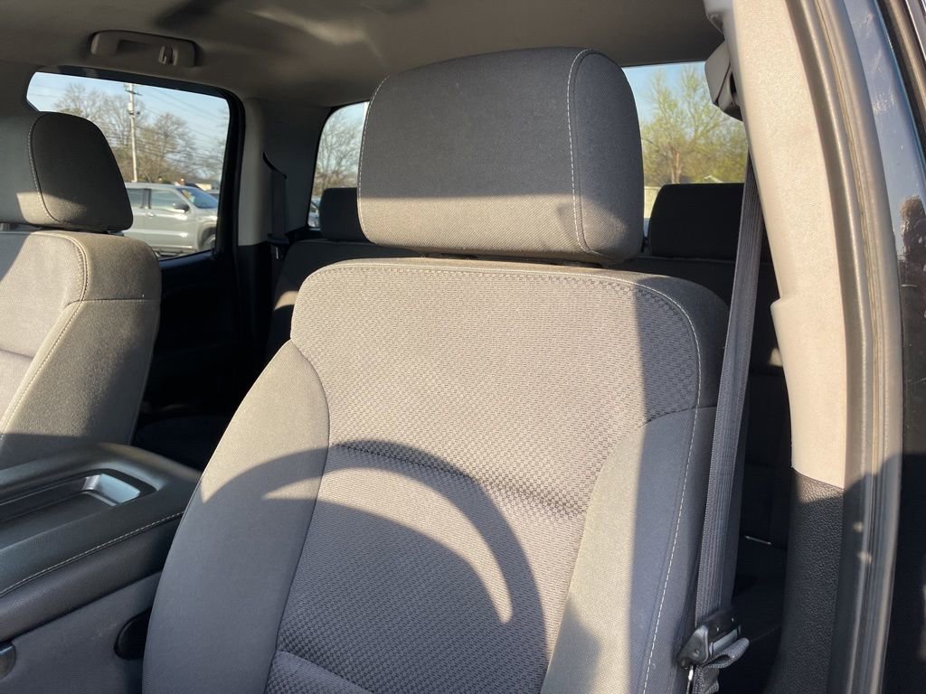 Used 2019 Chevrolet Silverado 1500 LT image 7