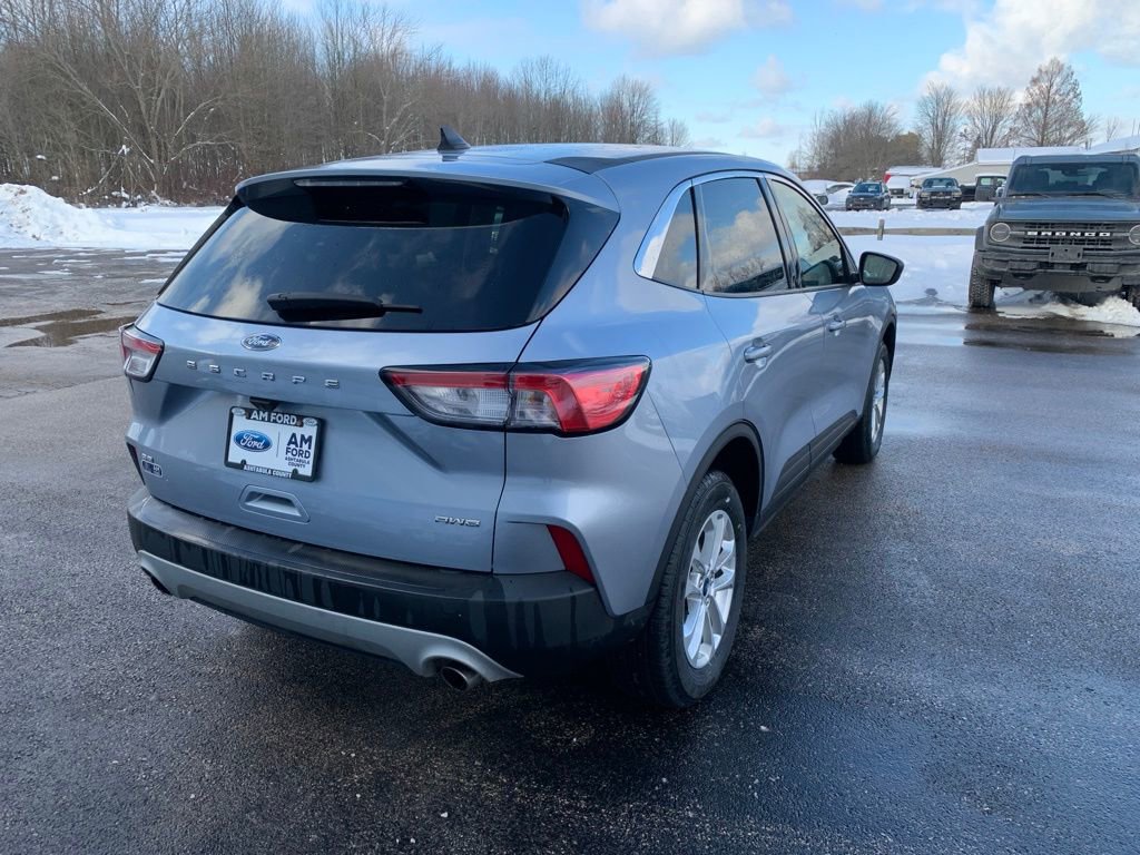Used 2022 Ford Escape SE w/ Convenience Package image 8