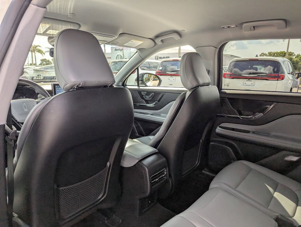 Used 2022 Lincoln Corsair FWD image 19