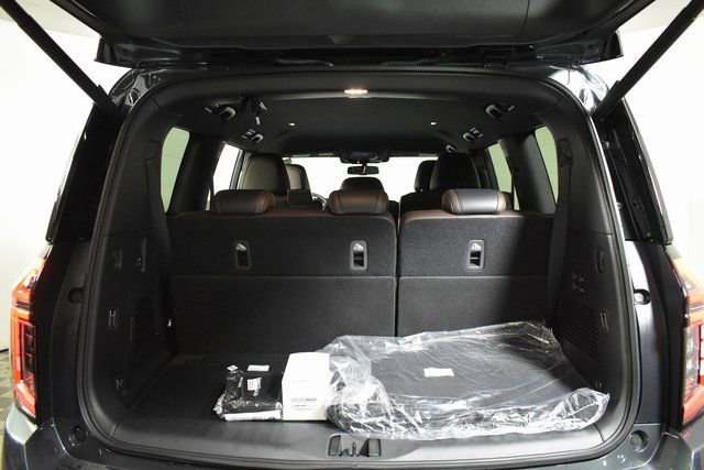 New 2026 Nissan Armada SL AWD/4WD image 37