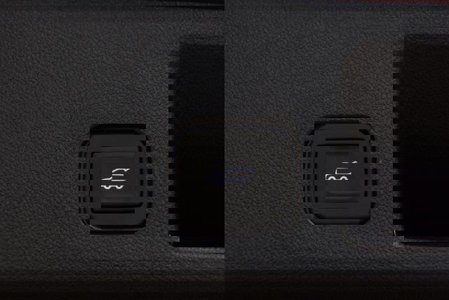 New 2025 Chevrolet Equinox EV RS w/ Convenience Package II image 26