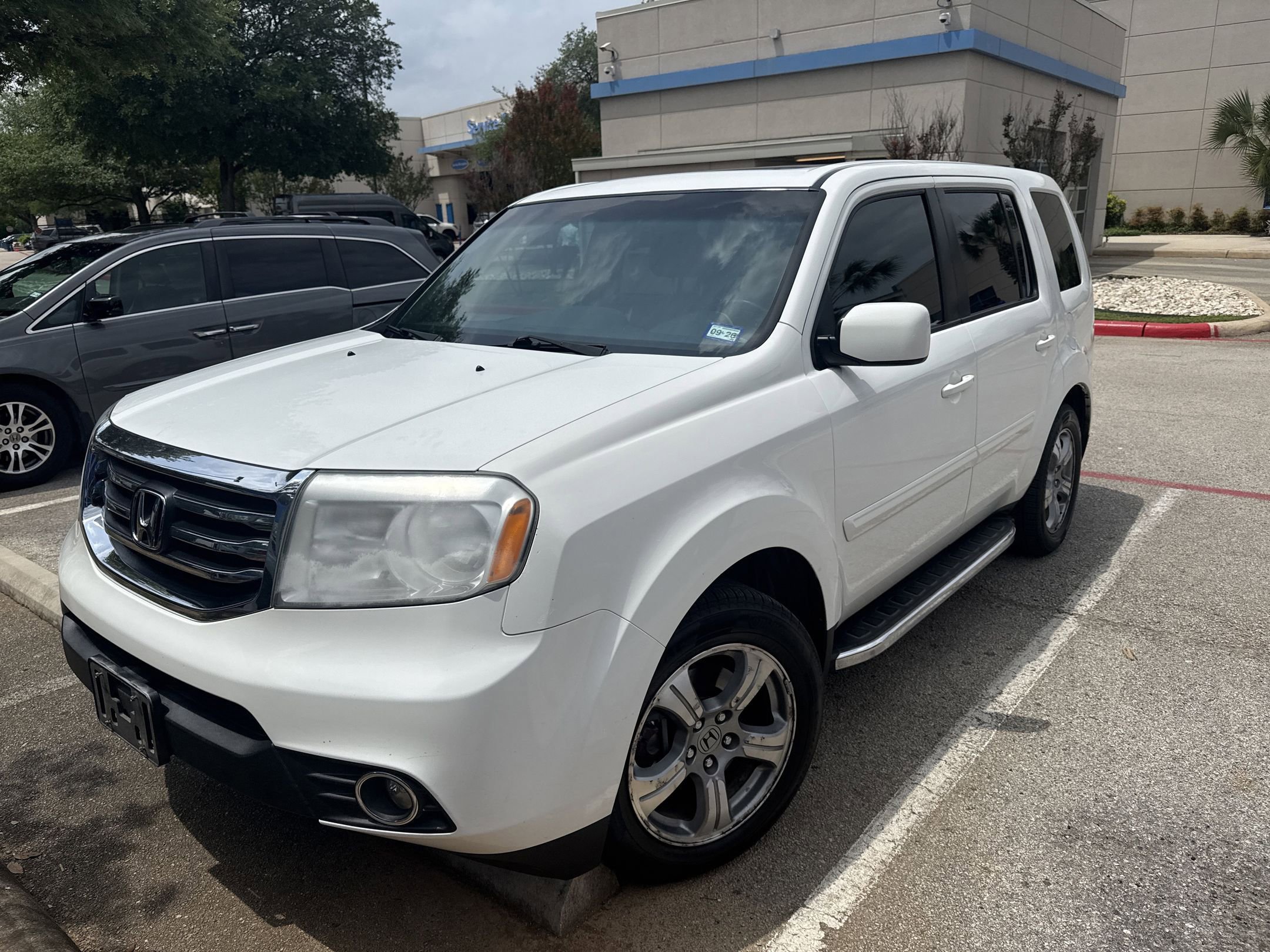 Used 2012 Honda Pilot EX-L image 2