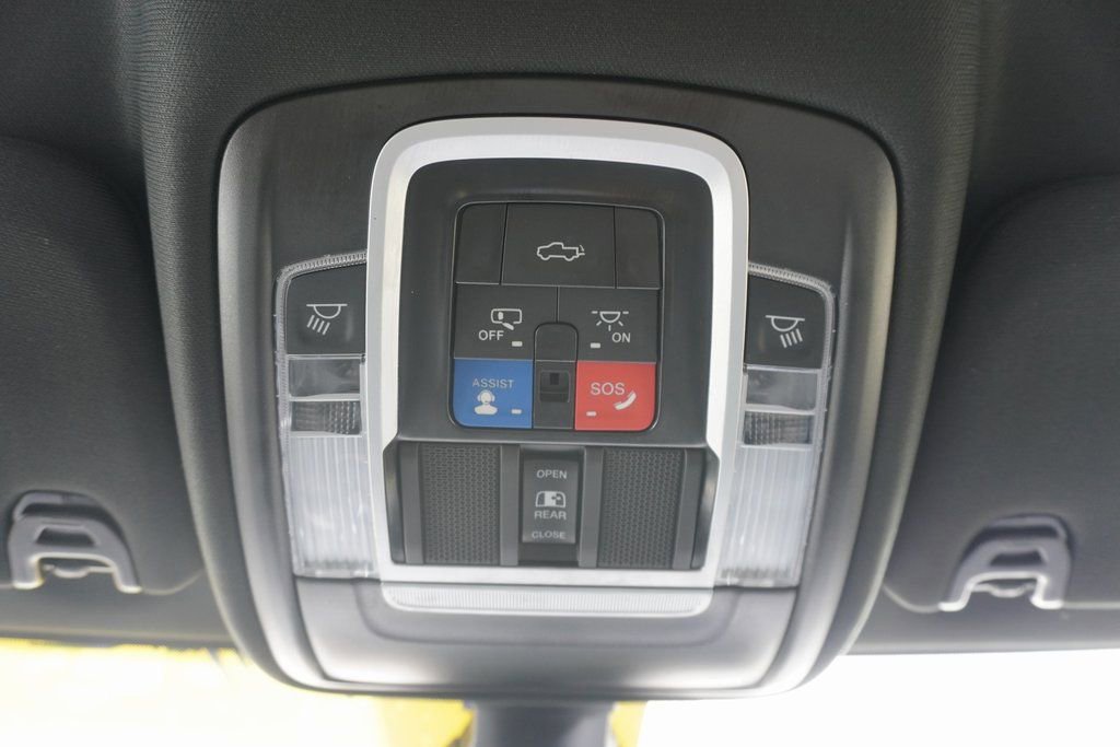 Used 2024 RAM 2500 Laramie w/ Sport Appearance Package AWD/4WD image 18