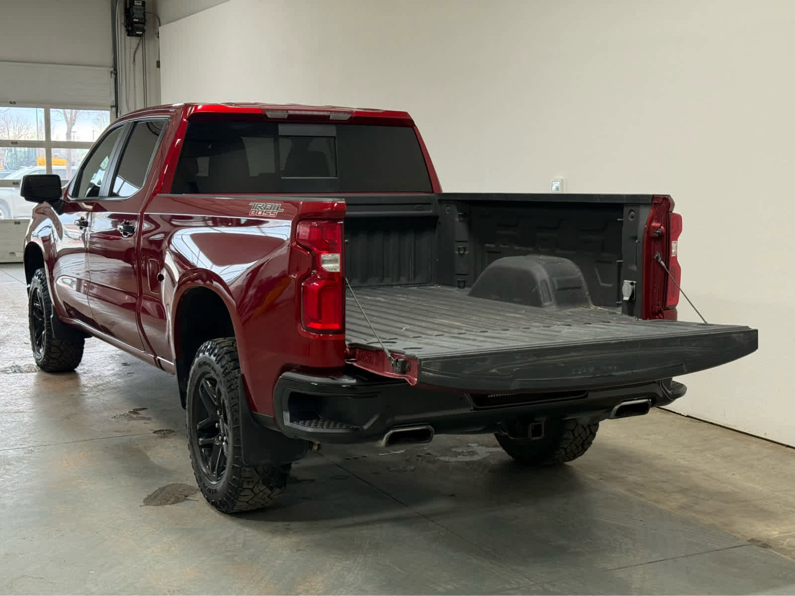 Certified 2022 Chevrolet Silverado 1500 LT Trail Boss w/ LT Trail Boss Premium Package AWD/4WD image 4