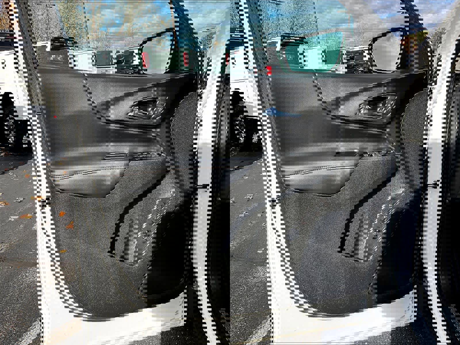 Used 2022 Chevrolet Equinox Premier image 9