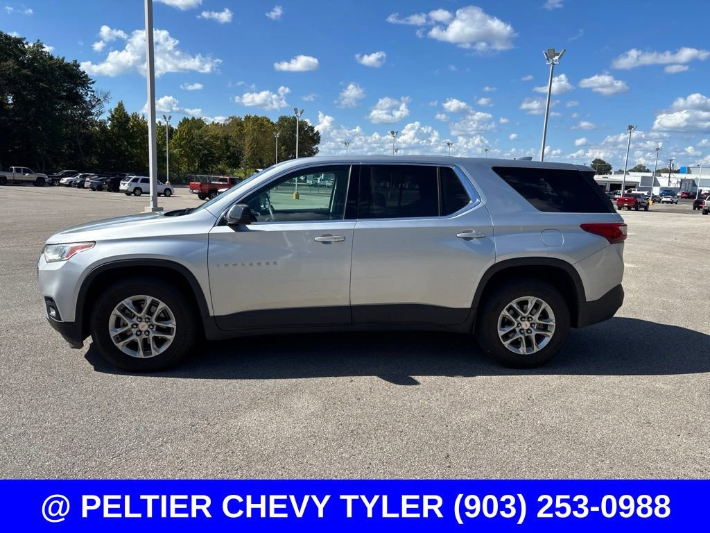 Used 2018 Chevrolet Traverse LS FWD image 4