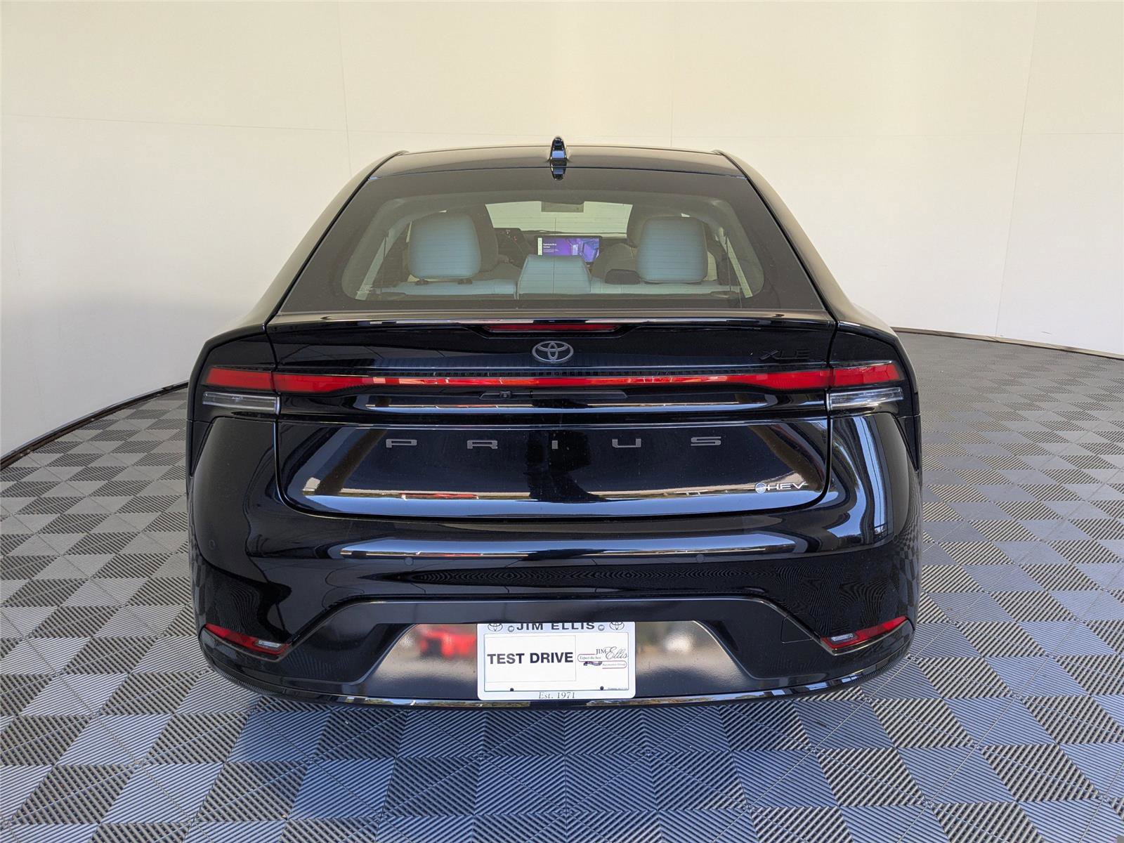 New 2026 Toyota Prius XLE image 24