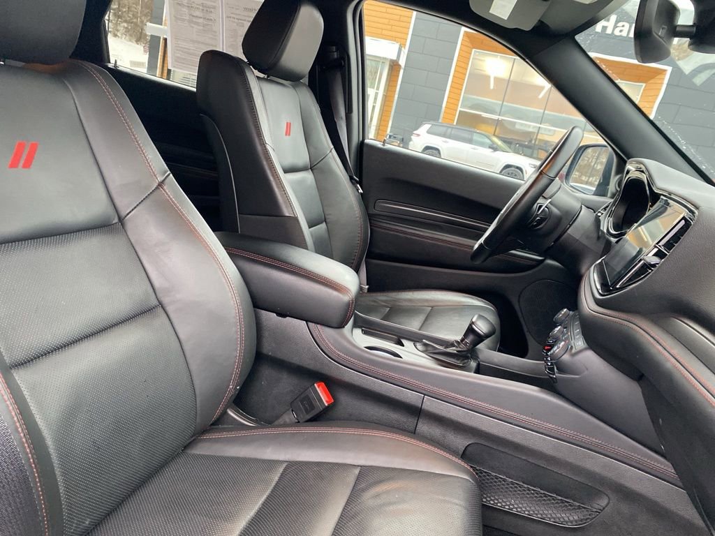 Used 2025 Dodge Durango GT image 9